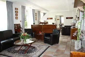 418 Apartment *